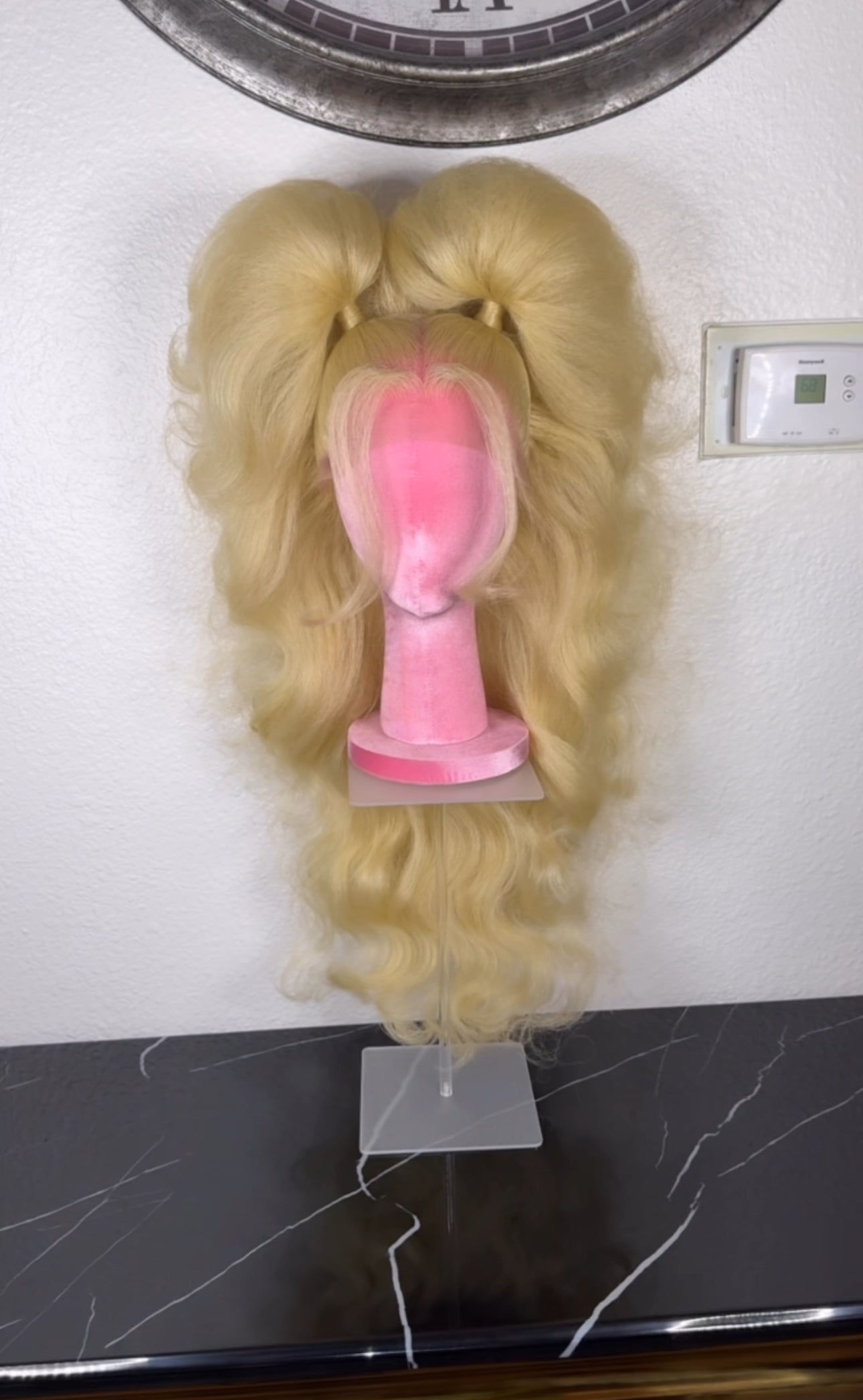XL 613 Pigtails