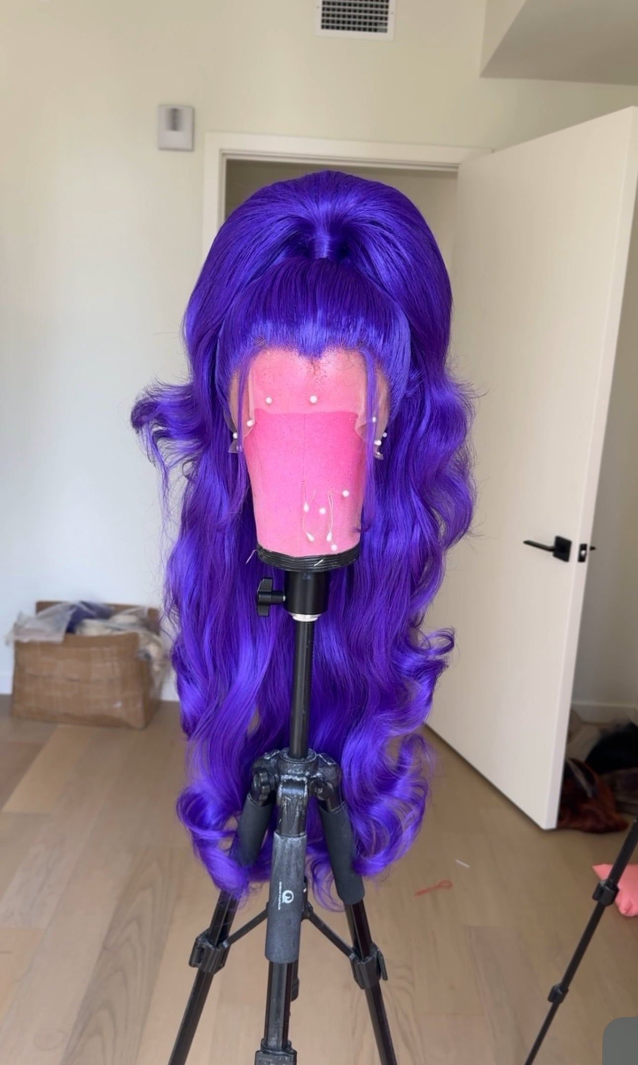 Violeta Half up
