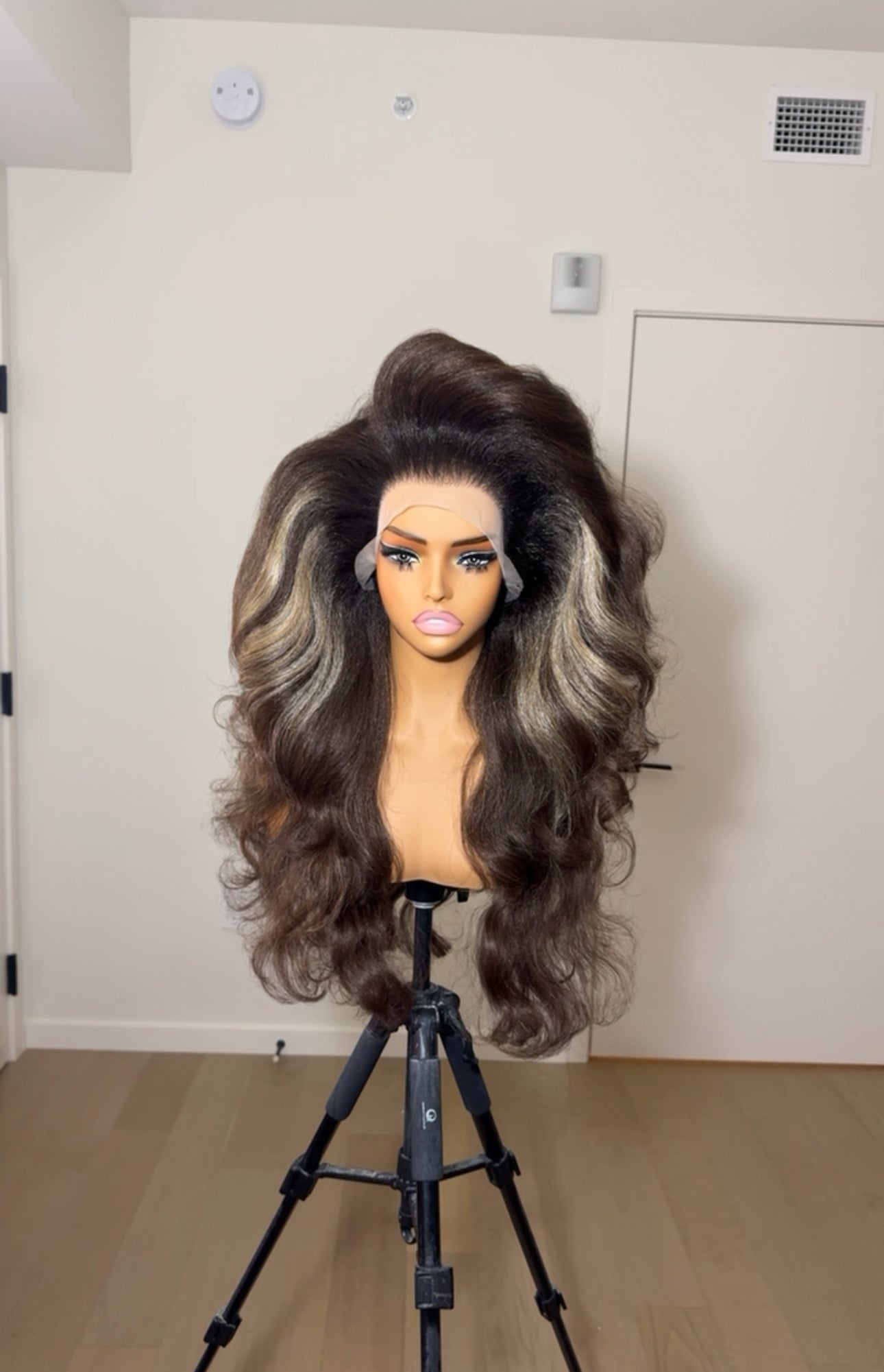 Mocha Dance Hair