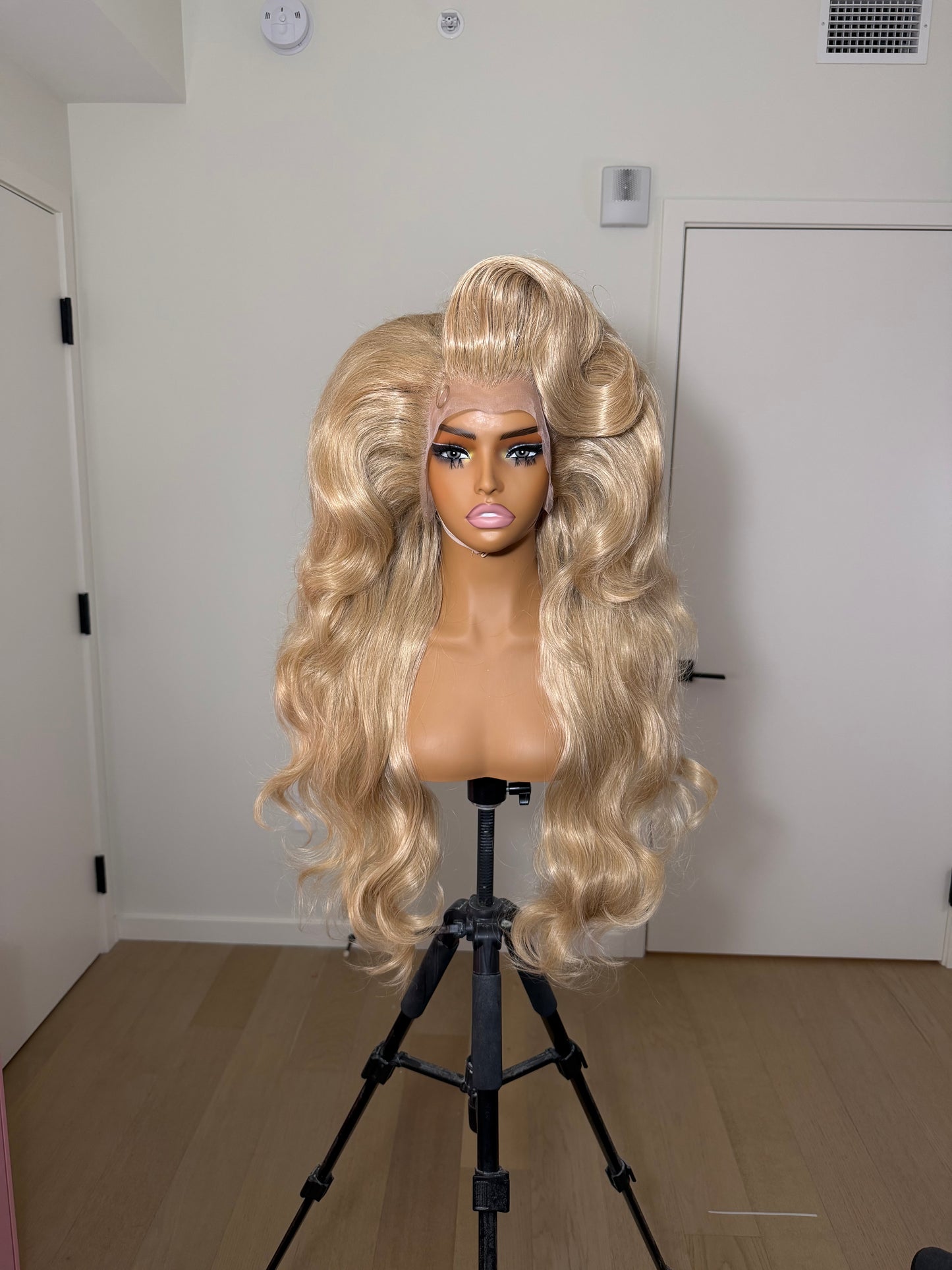 Mariah Teased Blowout