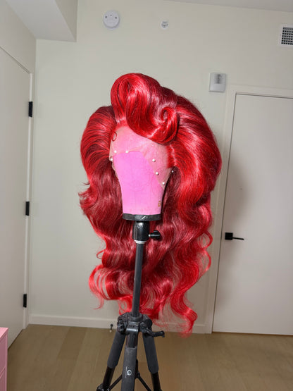 Candy Apple Bombshell 🍎