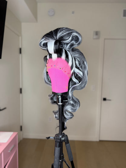 Oreo Swril Sculpted Pony