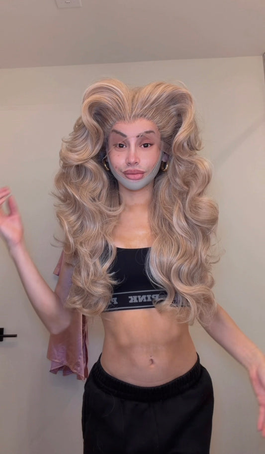 Khloe Middle Dance Hair <3