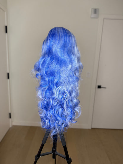 Blue Half Up