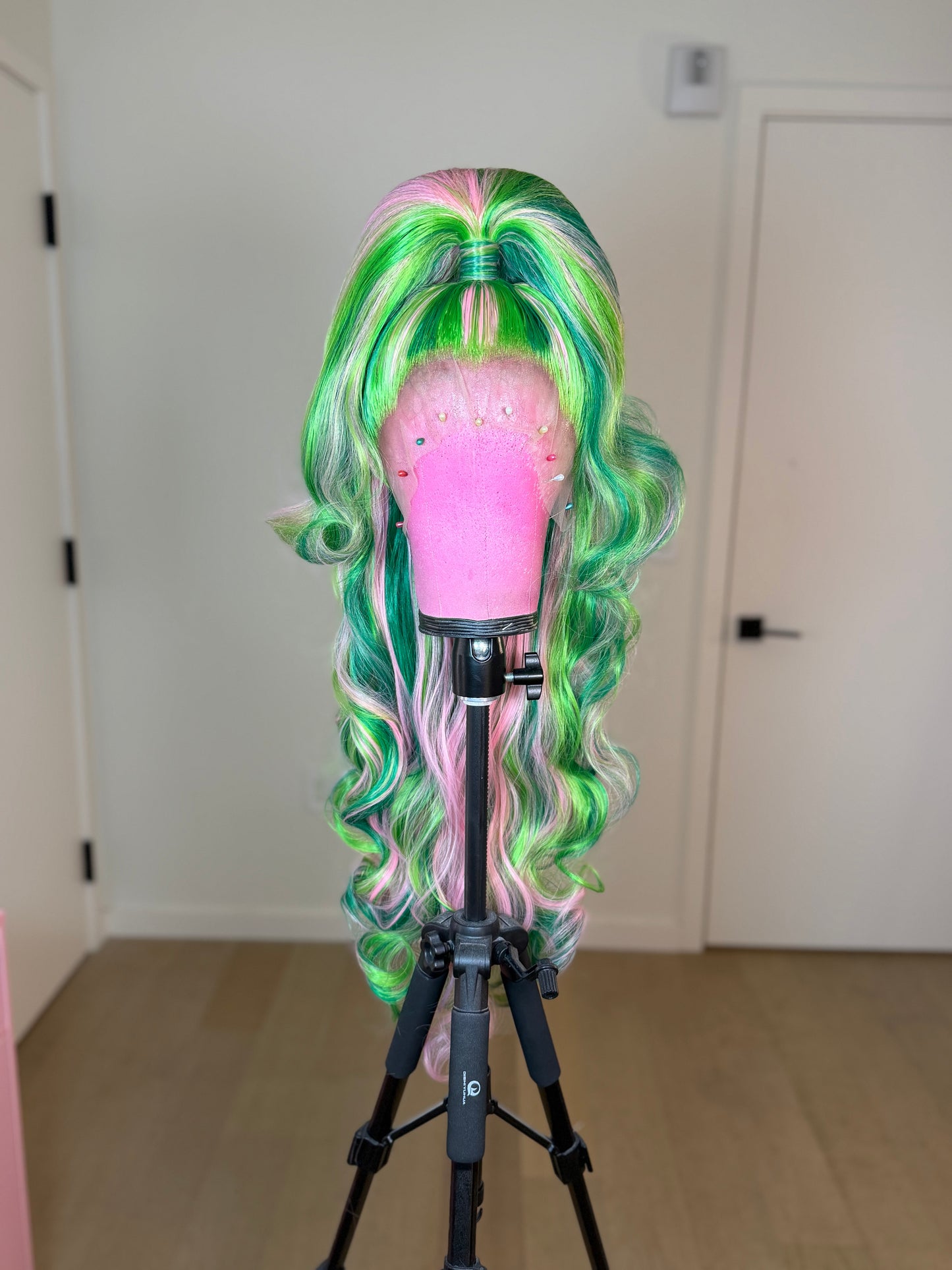 Melon Doll Half Up