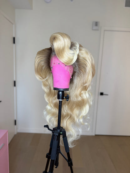 Beyoncé Doll Blowout