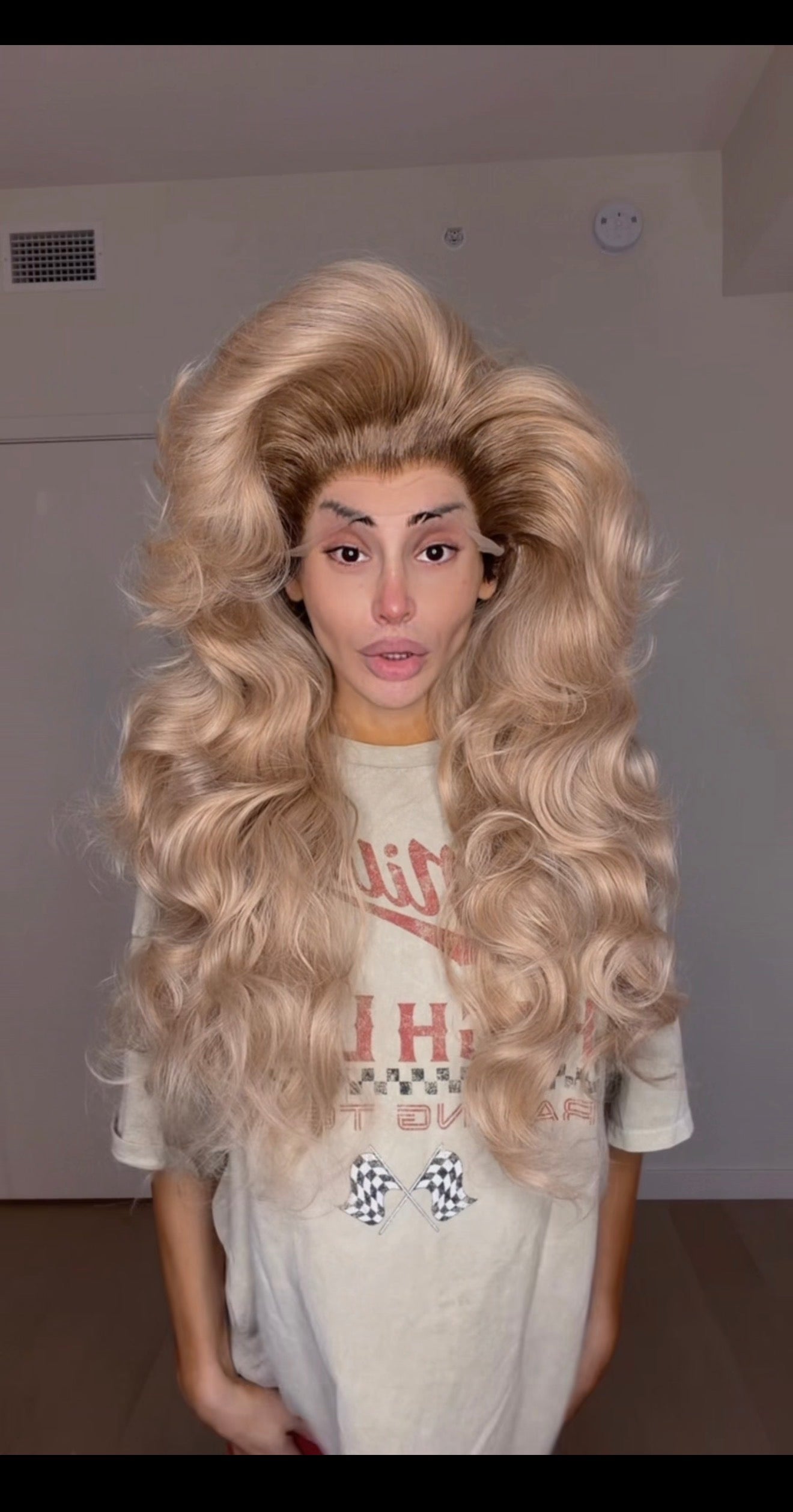 Queen Bee Dance Hair