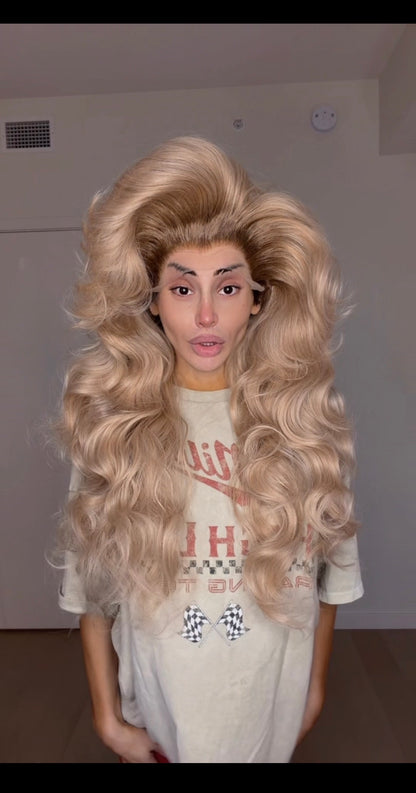 Queen Bee Dance Hair