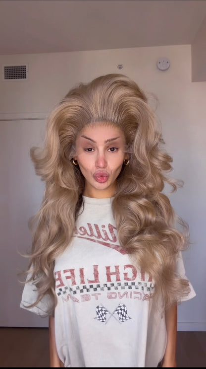 Sandy Dance Hair