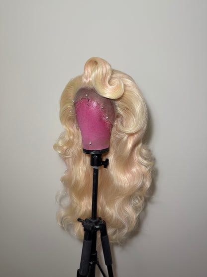 Sweet Honey Tinsel Blowout