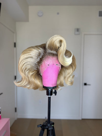 Queen Bee Bombshell