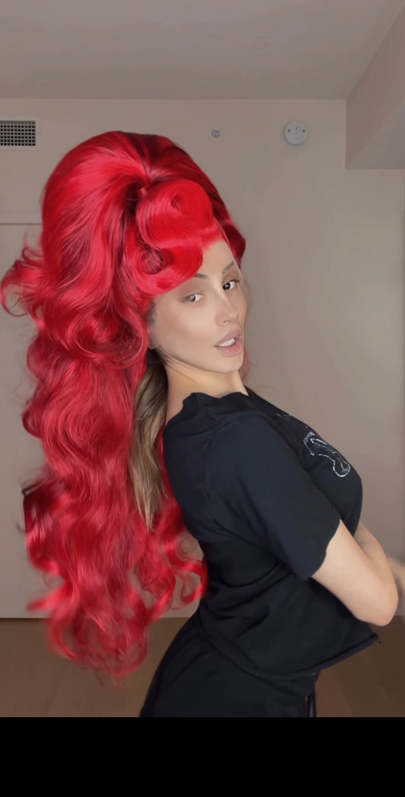 Big Red Drag Pony – wigsbykendoll