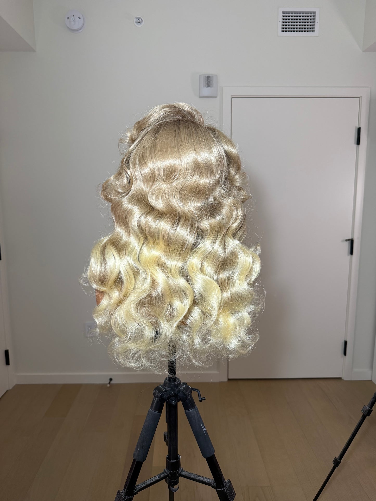 Queen Bee (Top Tease)