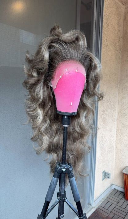 Ash Highlights Blowout