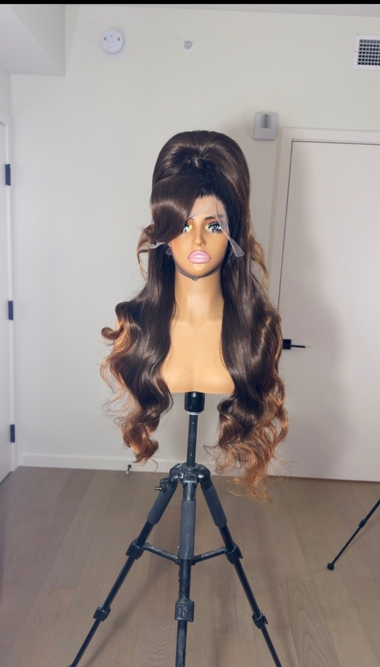 Alina Half Up w/ Bang